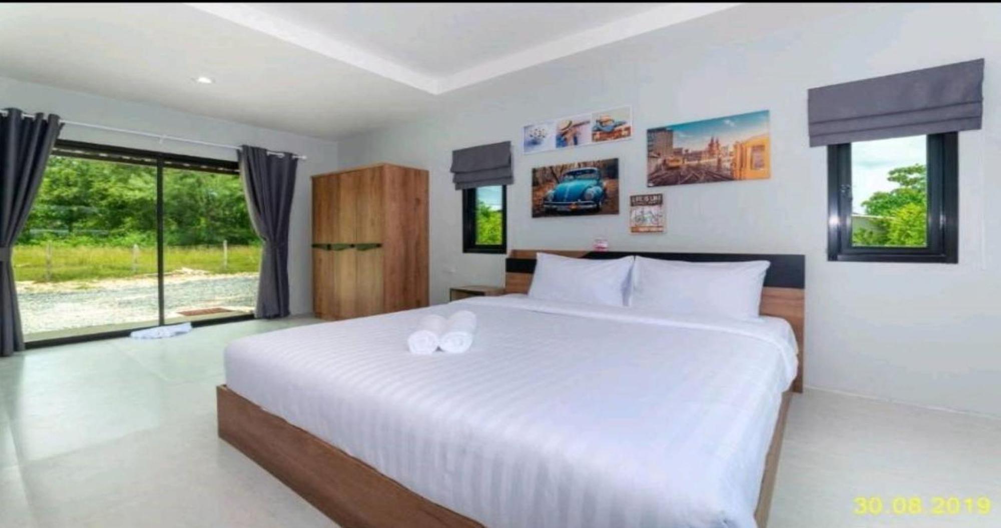 Malinee Resort Банг Тао Бийч Екстериор снимка
